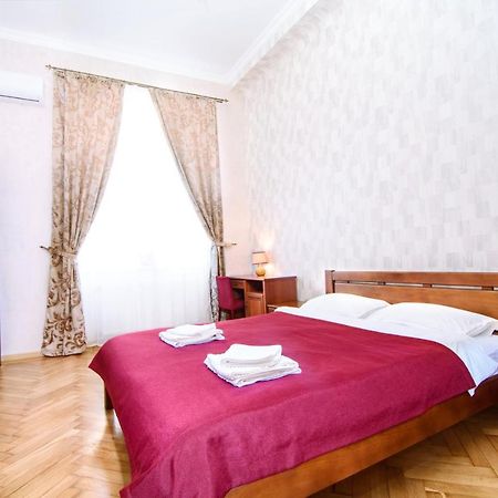 Cossacks Hostel Lviv Dış mekan fotoğraf