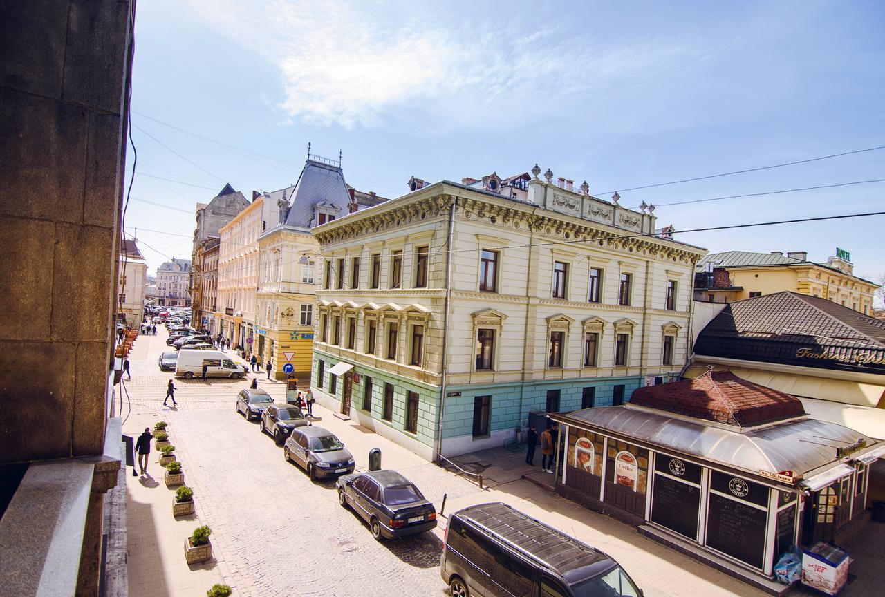 Cossacks Hostel Lviv Dış mekan fotoğraf