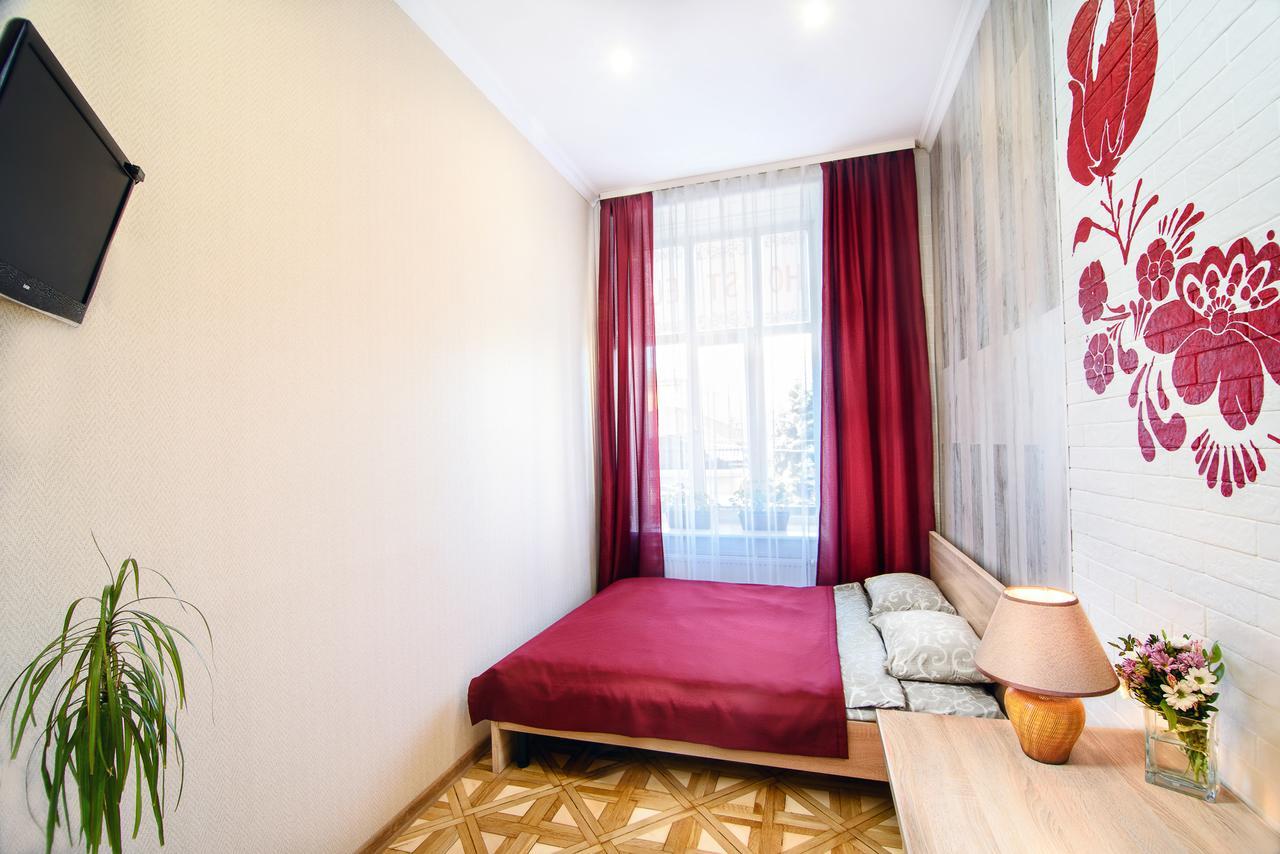 Cossacks Hostel Lviv Dış mekan fotoğraf