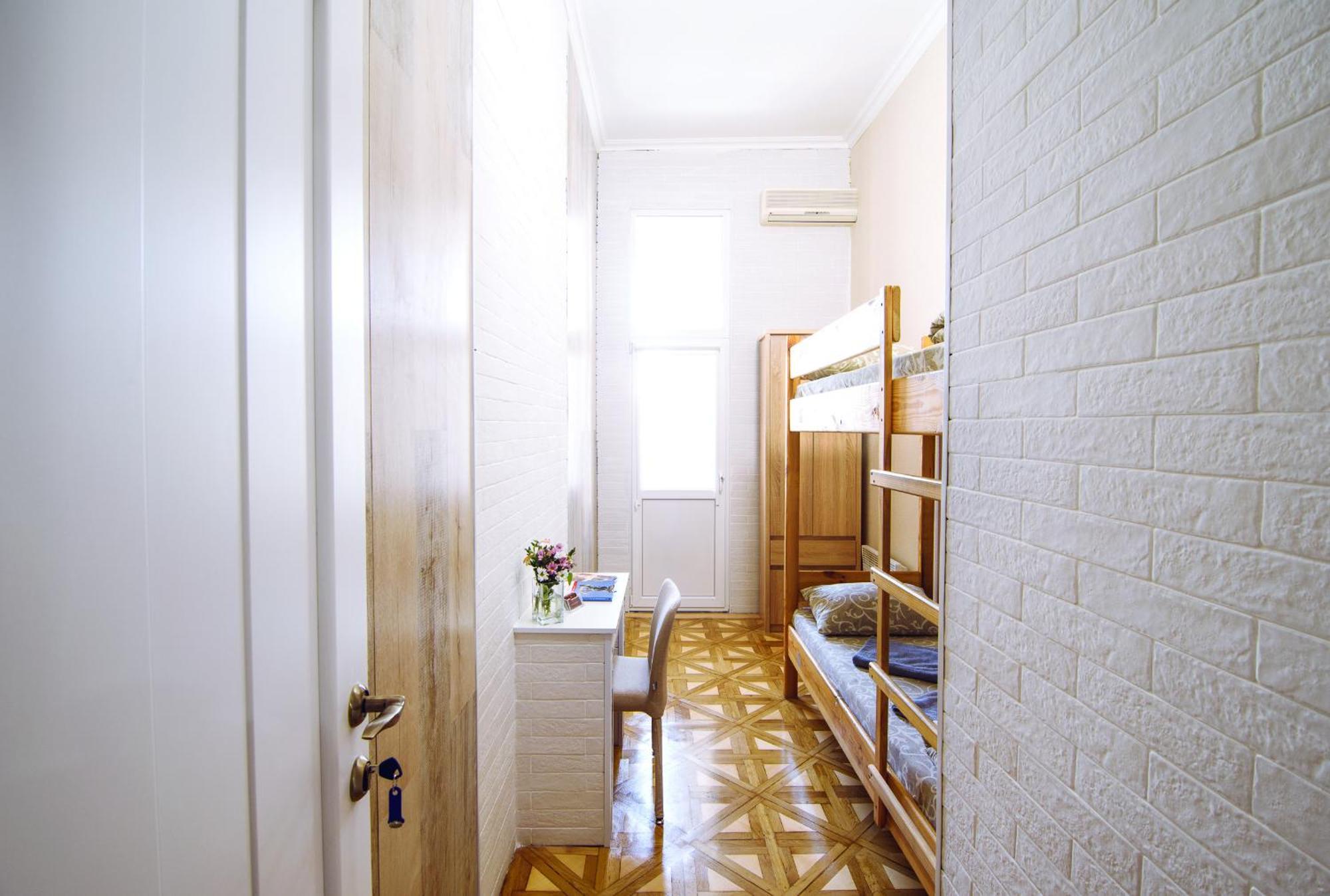 Cossacks Hostel Lviv Dış mekan fotoğraf